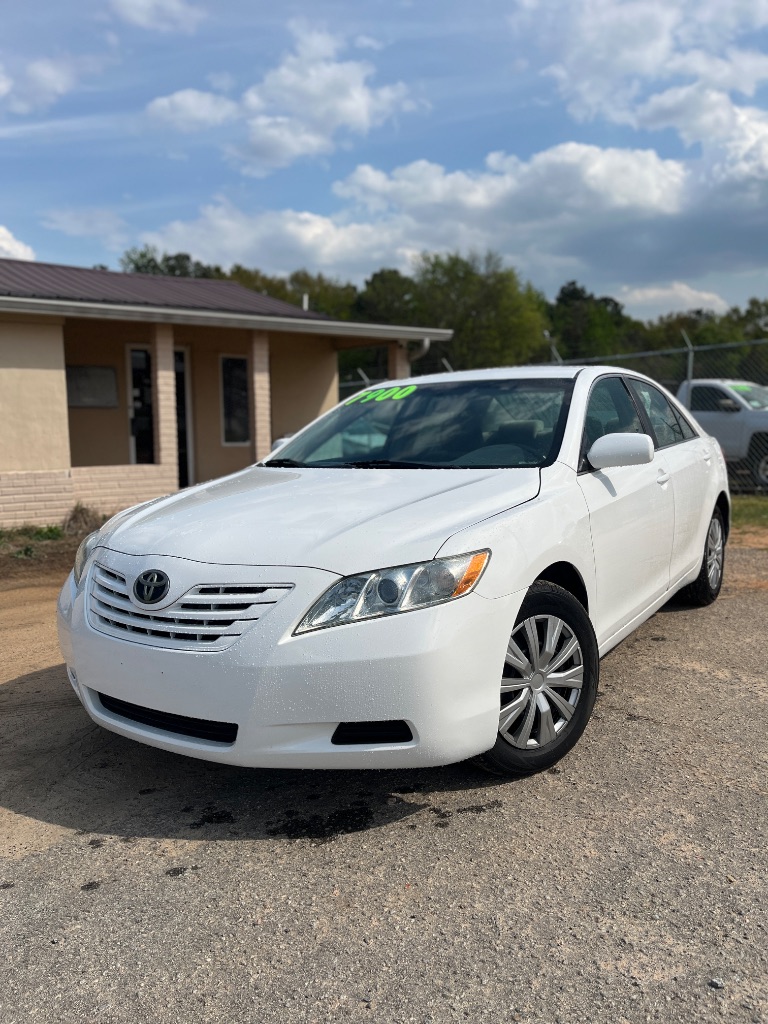 2009 Toyota Camry 2.4 Auto XLE's photo