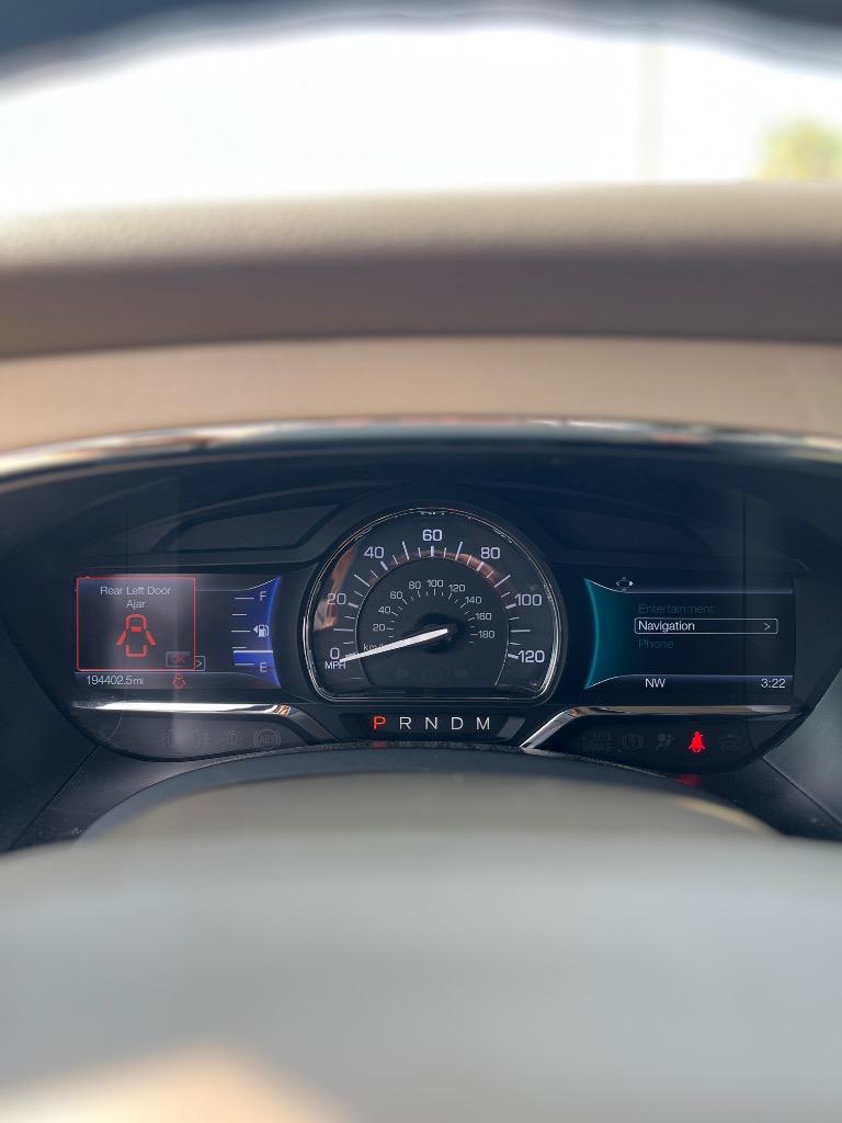 2016 Lincoln Navigator Select - Photo 15